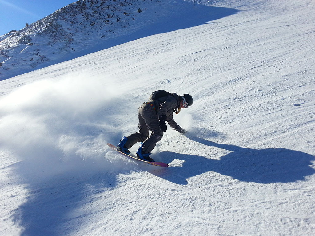 person snowboarding