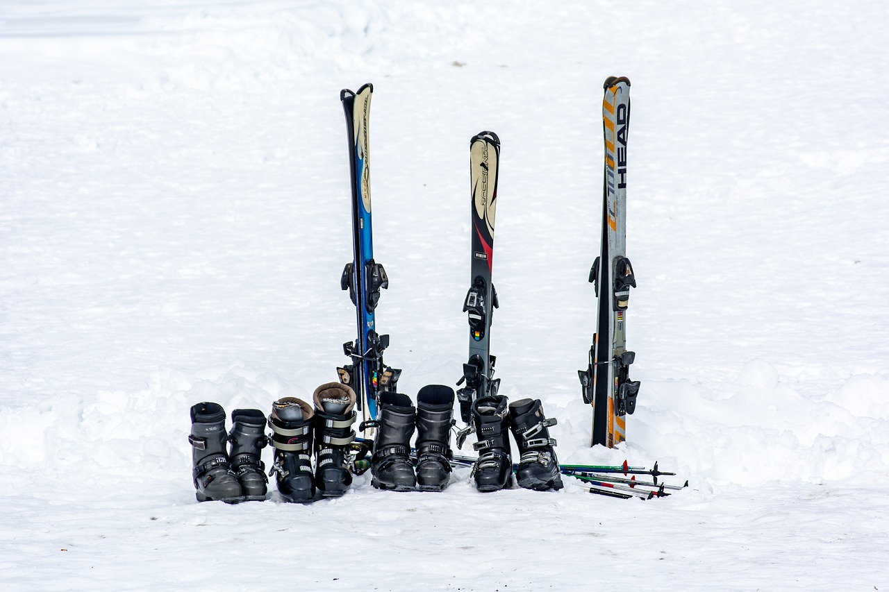 Ski equipment